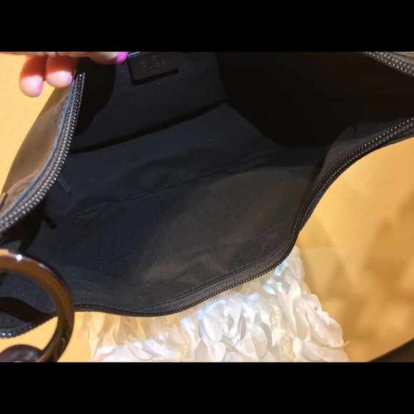 Gucci Authentic, LIKE NEW monogram handbag - Picture 10 of 15